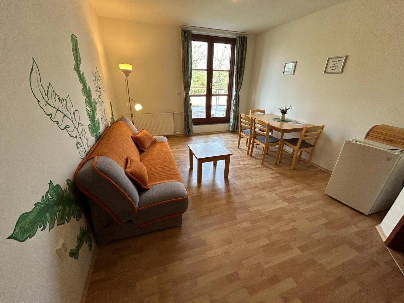 Penzion Majak Dublovice Eksteriør billede
